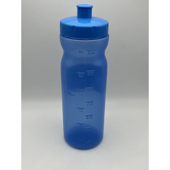 Vintage 2006 Rubbermaid Blue 24 Oz Water Bottle 1C16-2 with Ergonomic Grip - Picture 5 of 6